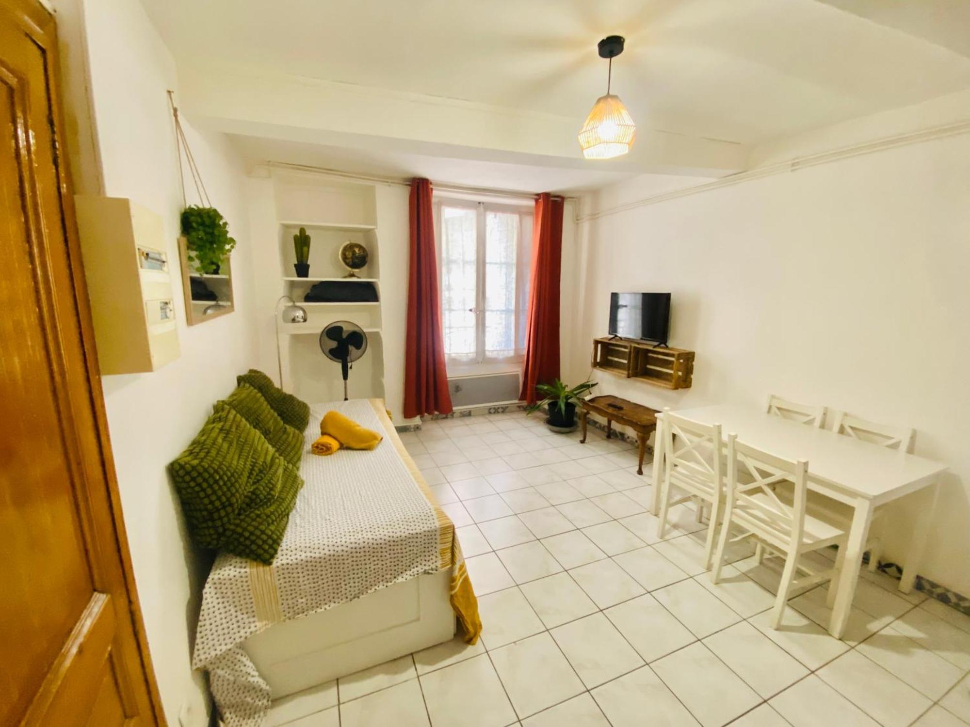 1-Centre-Ville Studio 25M2 Box A Bagages Gratuits Carcassonne Luaran gambar
